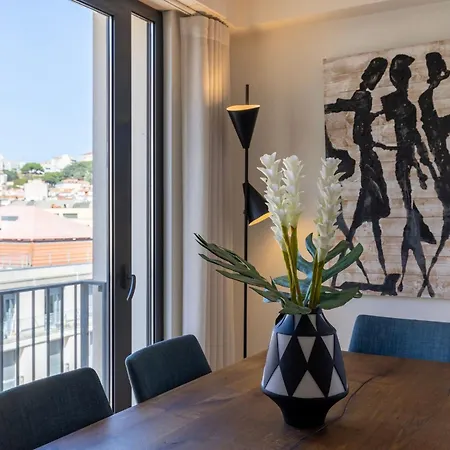 Lovelystay - Breathtaking Panorama - Luxurious Penthouse! Lisbon Exterior photo